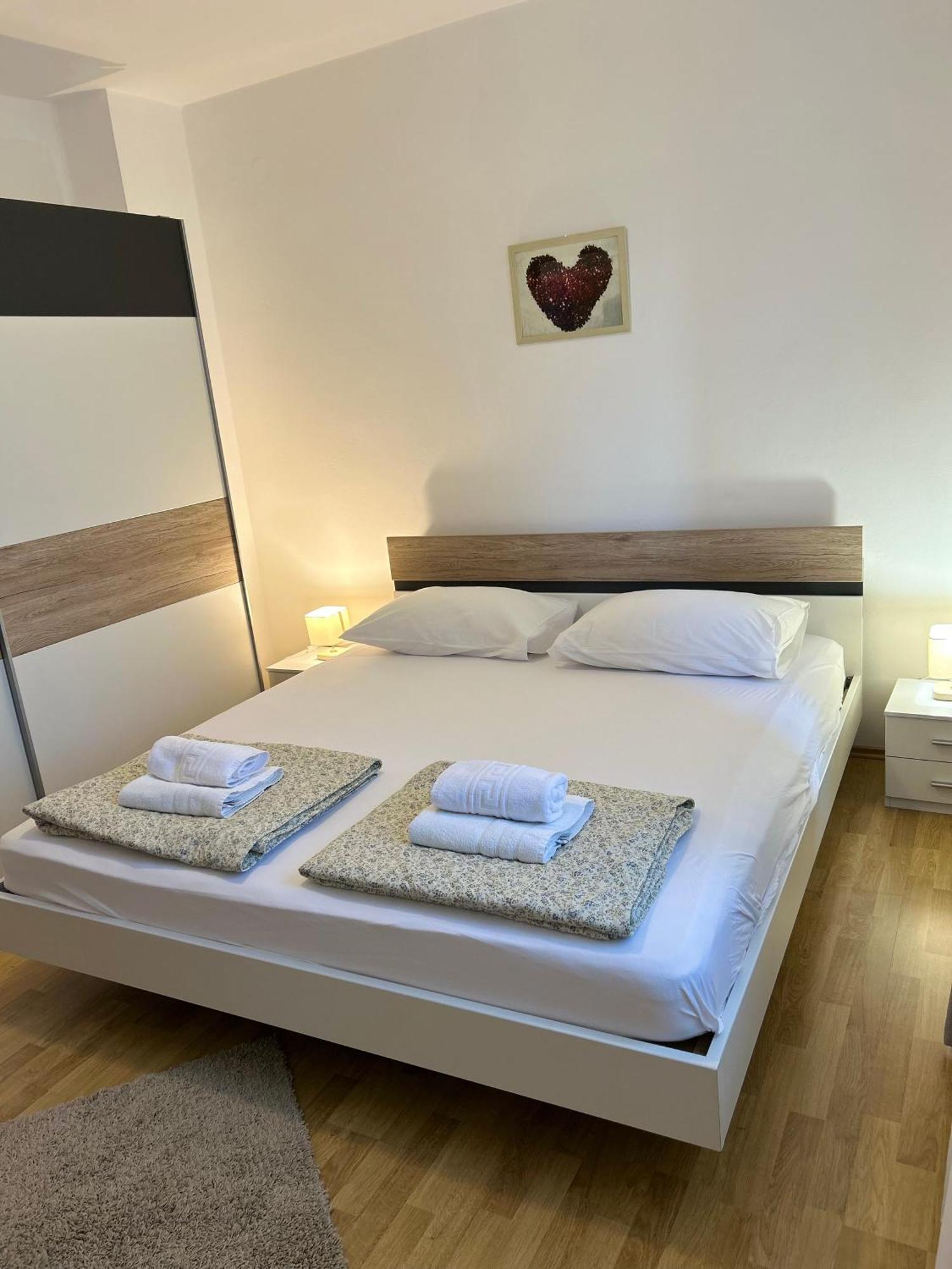 Apartments Marina Sveti Filip i Jakov Exteriér fotografie
